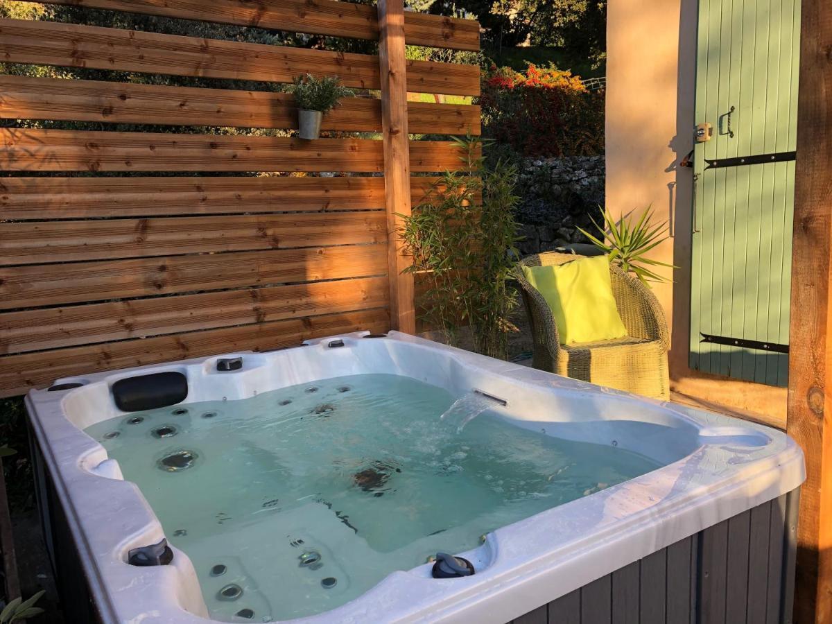 L'Oustaou B&B Piscine & Spa Besse-sur-Issole Exterior foto
